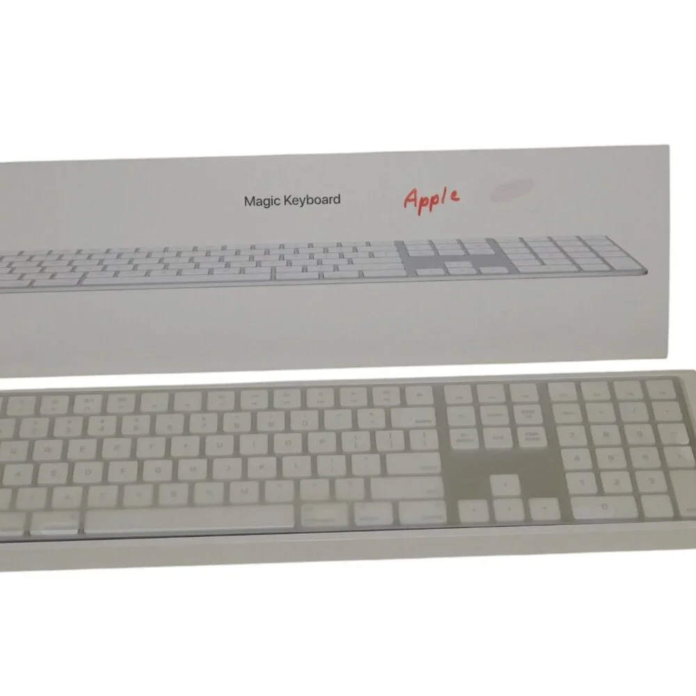 Apple Wireless Magic Keyboard With Numeric Keypad Model A1843 NIB